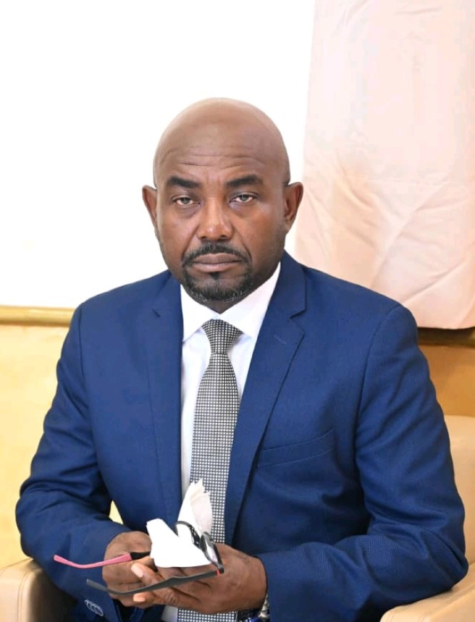 Teobaldo Nchaso Matomba suspendido temporalmente por la Cámara de Diputados 